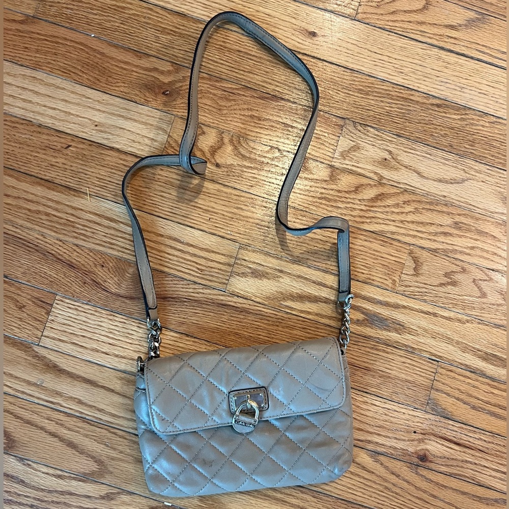 Calvin Klein crossbody quilted bag